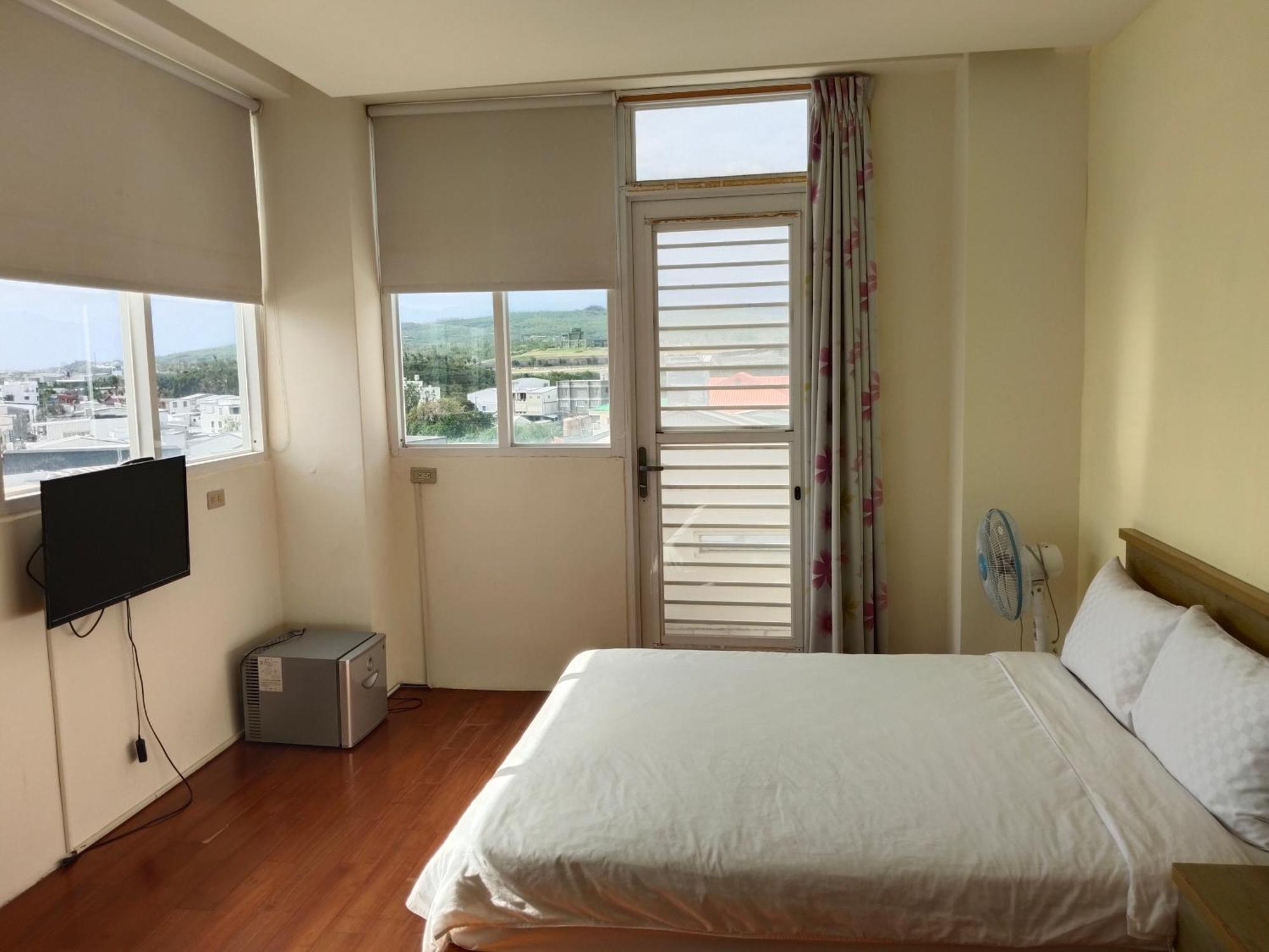Caitlyn B&B Taitung Bagian luar foto