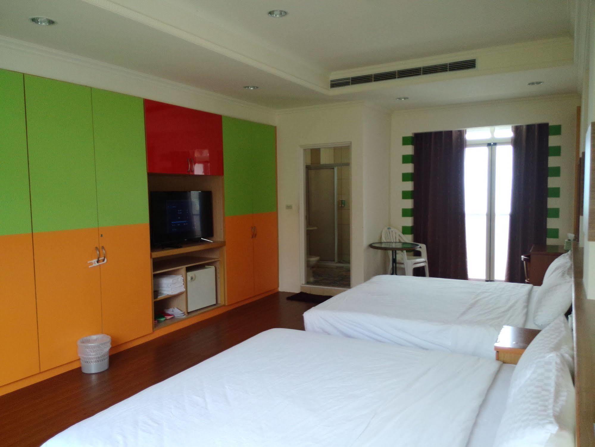 Caitlyn B&B Taitung Bagian luar foto