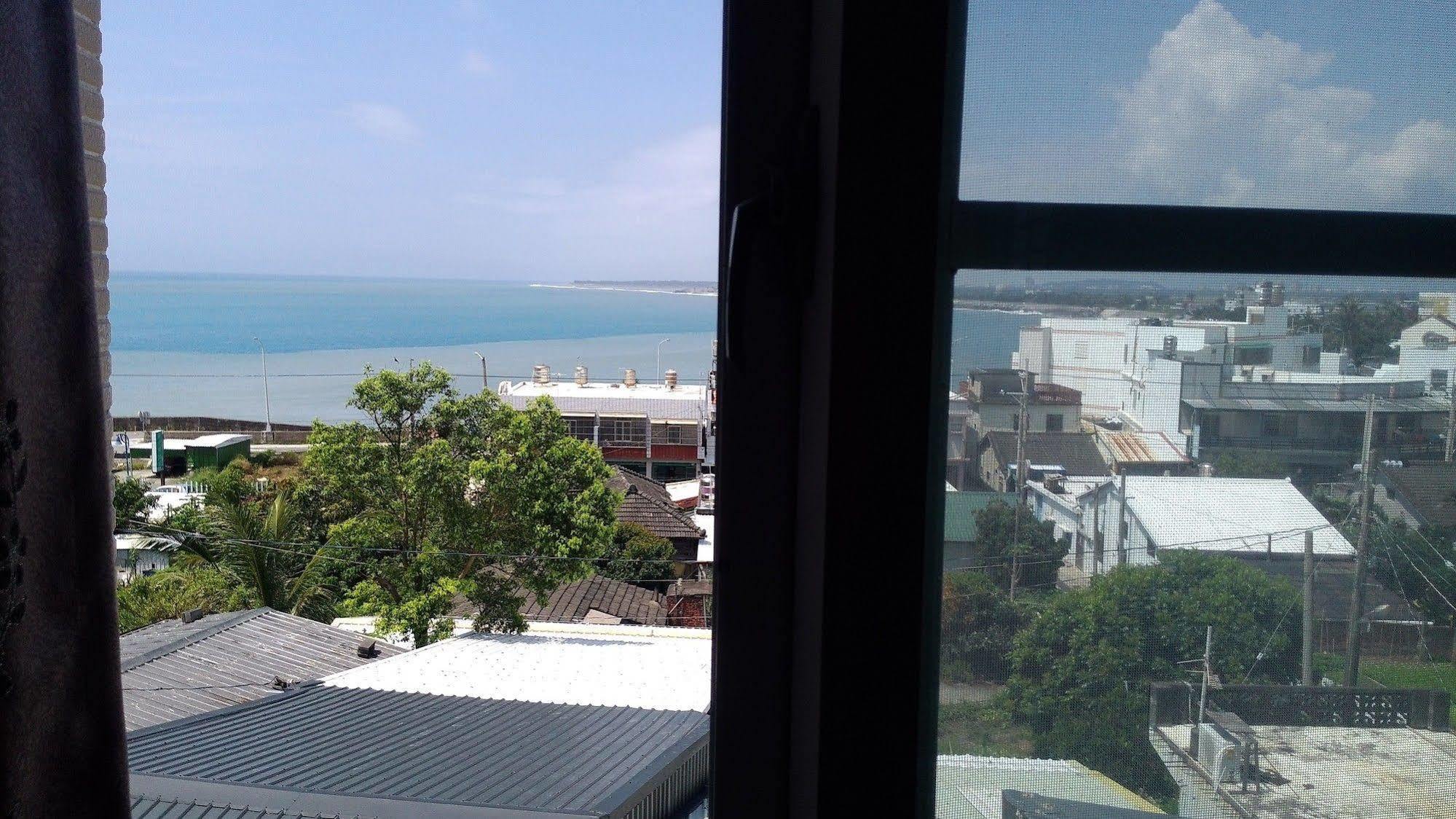 Caitlyn B&B Taitung Bagian luar foto