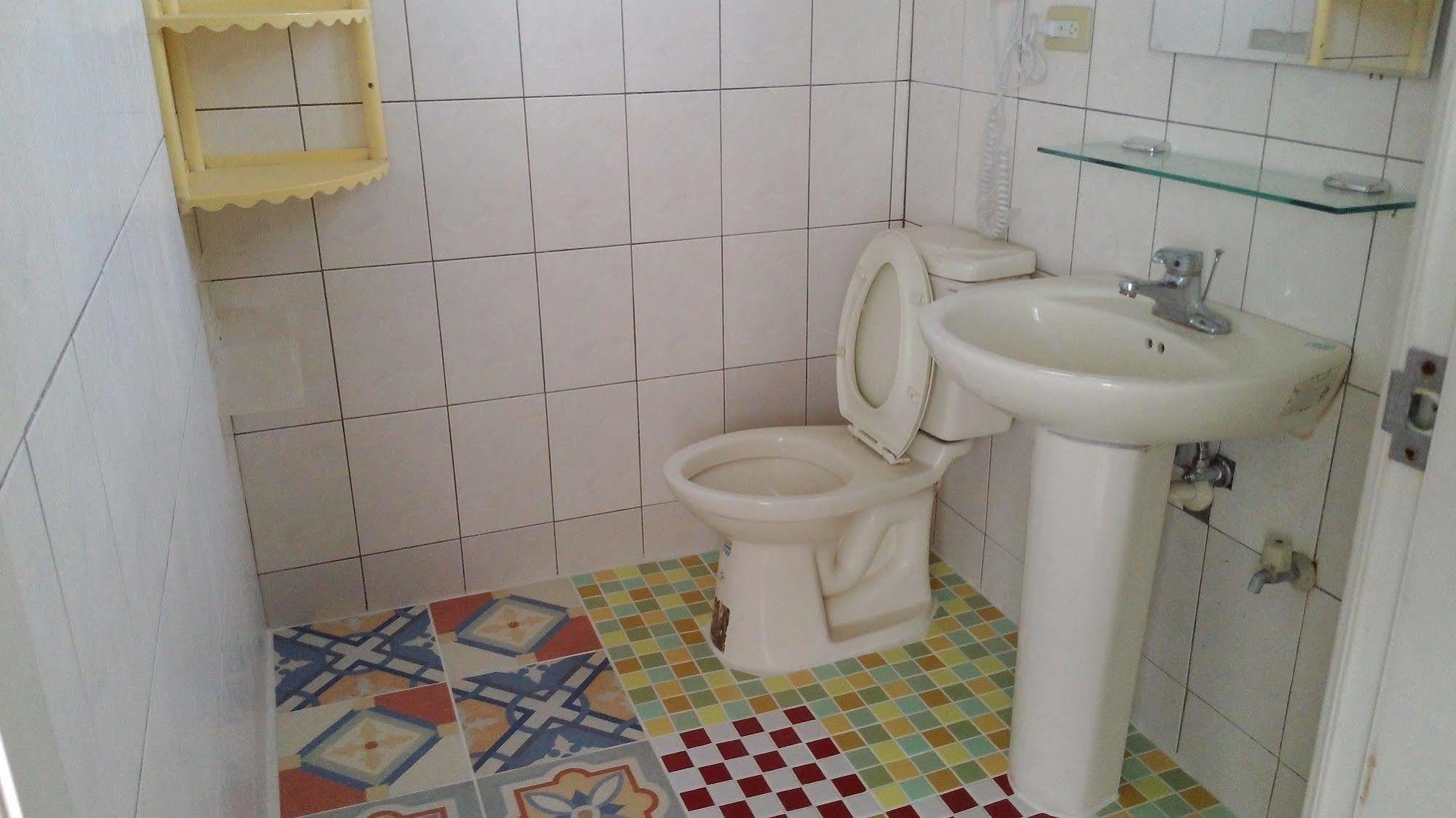 Caitlyn B&B Taitung Bagian luar foto
