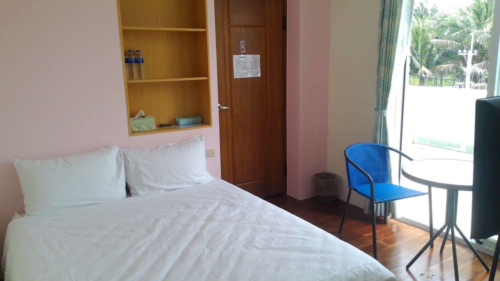 Caitlyn B&B Taitung Bagian luar foto